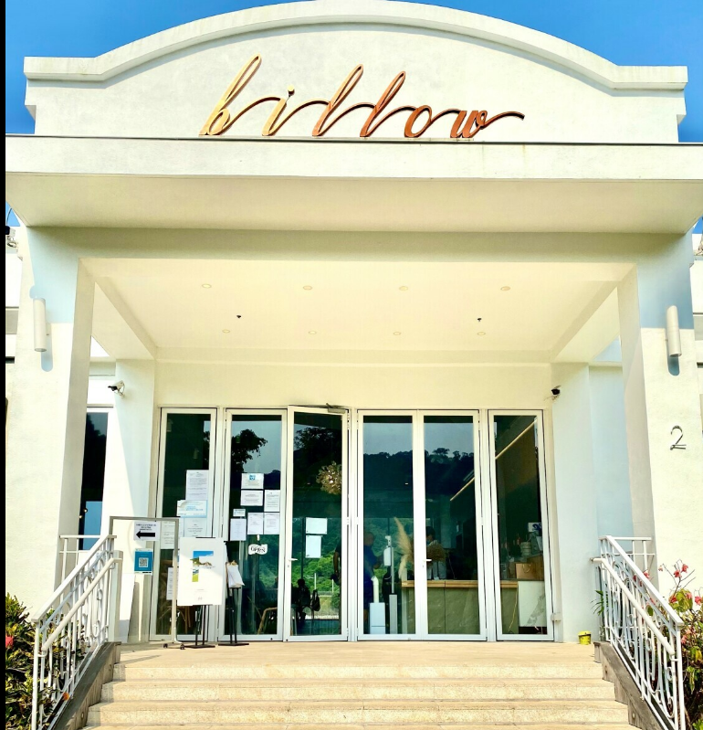 Billow Bar Seafood Bistro — photo 1