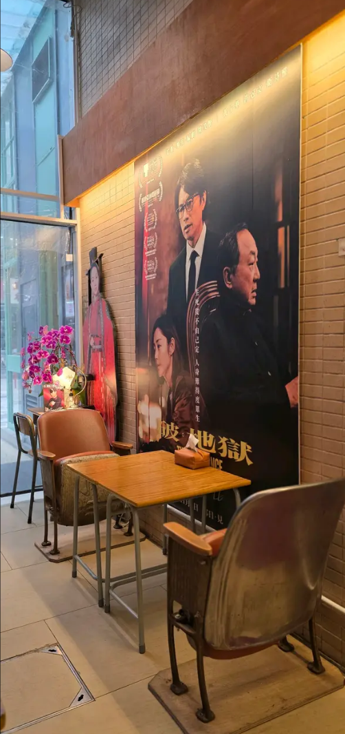 Badgers Cafe — photo 4