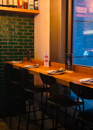 Ask For Alonzo (Wan Chai - Star Street) — photo 6