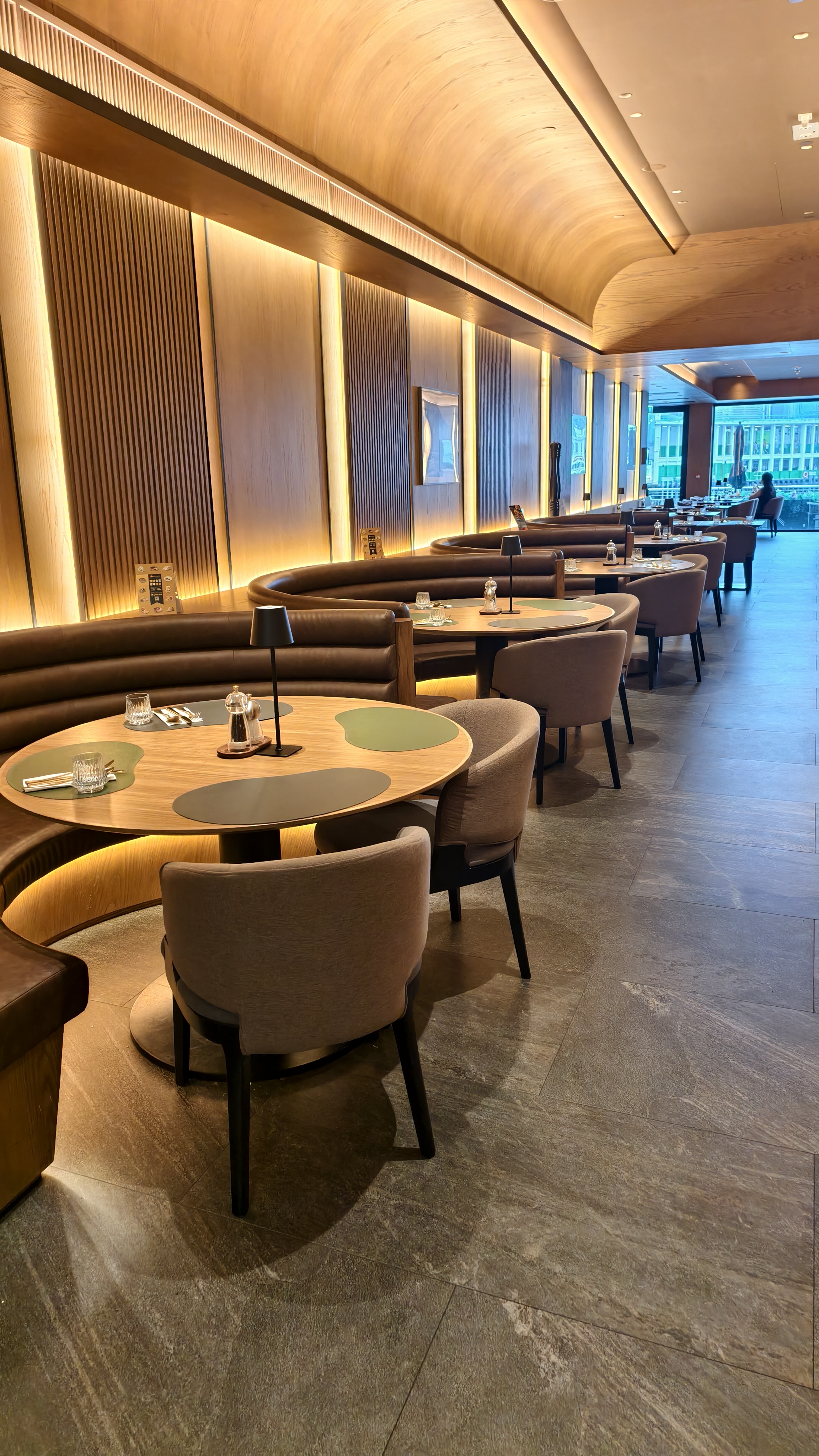 Charcoal Bar — photo 2
